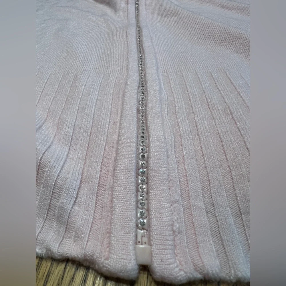 Quacker Factory Soft Pink Zip-Up Sweater - Picture 9 of 10